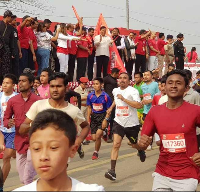 Guwahati : Thousand participates in International Run for Clean India 