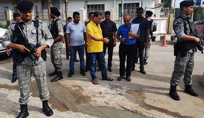 Assam: Himanta inspects the road condition in Guwahati city
