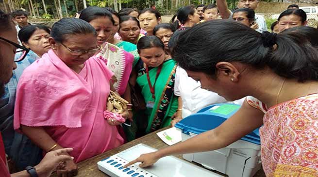 Assam: Saas-Bahu Sammelan in Hailakandi, Upping the ante in wooing women voters