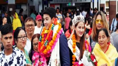 Manipur: Lukanand Kshetrimayum and Langpoklakpam Melody receive a rousing welcome at Imphal