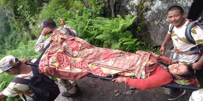 Uttarakhand: ITBP Jawans prove Messiah for a injured woman