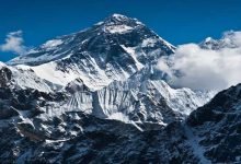 Nepal Bans 3 Indian Climbers, accused of Faking 2016 Everest Summit