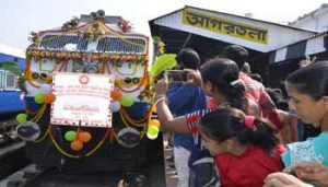 Rajen Gohain Flags off Agartala – New Delhi Rajdhani Express