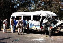Traveller collided with cylinder loaded truck;  4 dead, several injured