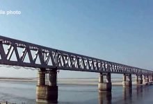 Assam: Work paralysed for the 3rd day in Bogibeel bridge