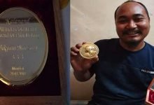 Assam Artist Bikarn Narzary receives Award for Print Making