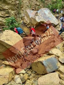 Assam: Massive land slide on Shillong-Silchar NH-44