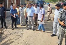 Assam: Himanta inspects roads from Six Mile to VIP road