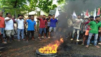 Assam: Work affected in tea gardens due to strike by AASAA