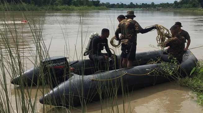 Assam:  Army conducting search for missing family in Dikhow River in Sibsagar