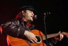  Sikkim: Mohit Chauhan performs for Indian Army at Sherathang