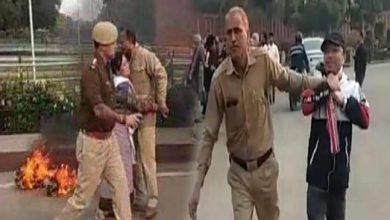 Citizenship Bill: Manipuri Students protest in New Delhi against CAB