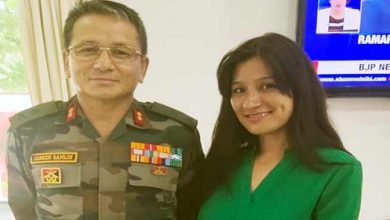 Arunachal: Anshu Jamsenpa calls on Maj Gen Jarken Gamlin