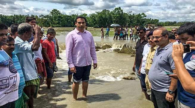 Assam: Flood scene improving in Bongaigaon