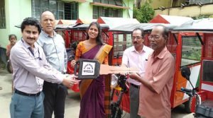 Assam: Amar Dukan on Wheels distributed in Hailakandi