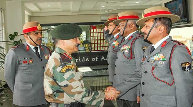 The Eastern Army Commander visited the Headquarters of Assam Rifles located at Laitkor, Shillong on 18 November.