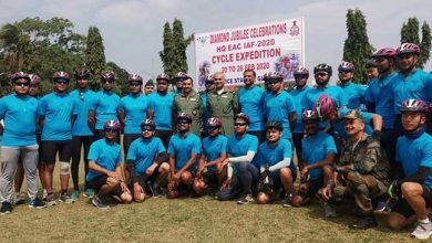 Assam: IAF cycling expedition flag in by AOC-in-C at Guwahati