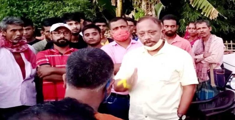 Assam-  Parimal Suklabaidya takes stock of situation along Assam-Mizoram inter state border