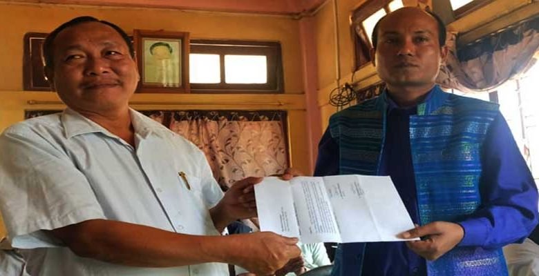 Mizoram: BJP receives big jolt in Chakma Council as its GS joins MNF
