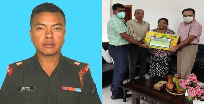  Nagaland: Indian Army pay homage to Maj David Manlun