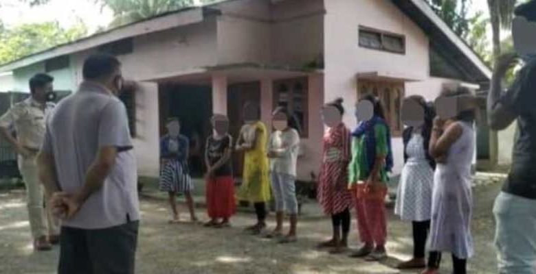 Assam:  SSB rescued 34,  including 7 girls from Bhutan border while being trafficked to Gujrat