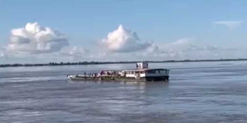 Assam: Tragic collision between two ferries in Brahampura, one Capsizes, Over 50 missing