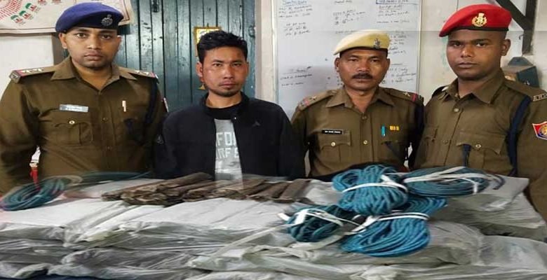 Assam: RPF of NF Railway arrested one, recovered 580 Gelatin Sticks from Lumding