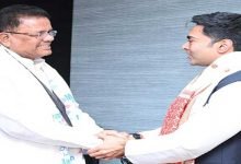 Assam: Former APCC Chief Ripun Bora joins TMC