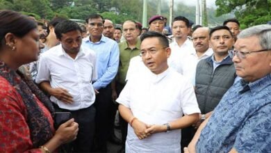 JORETHANG - Chief Minister PS Golay on Saturday visited and inspected the areas  that has been affected by rain and flash floods in Jorethang.