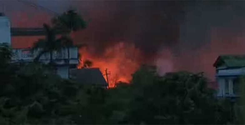 Manipur: 15 houses torched in Imphal west