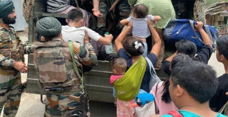 Manipur citizens who took shelter in Myanmar return home; CM