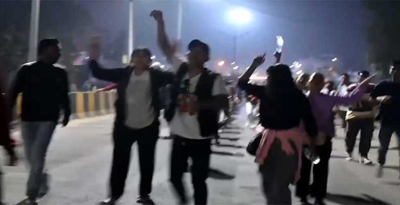 Manipur: Mob tries to gherao police office to get arms; curfew relaxation withdrawn in Imphal