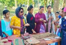 Assam: Women from Laokhowa Burhachapori WLS trained on water hyacinth crafts