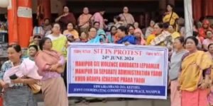 Manipur: Women vendors stage protest, demand discussion in Parliament on Manipur crisis