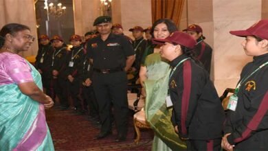 Manipur Students met President of India