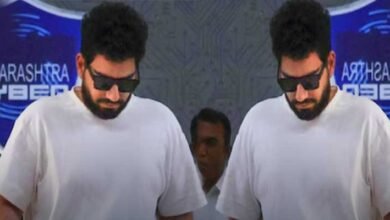 GUWAHATI-  Indian YouTuber and stand-up comedian Samay Raina appeared before the Investigating Officer of the Crime Branch in Guwahati, Assam