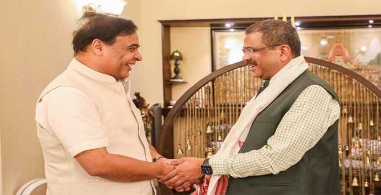 Assam CM meets Union Minister for Education; New campus of IIM to be operational soon