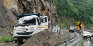 Nagaland: Tragic Rockfall on NH-29 at Pagala Pahar Claims One Life