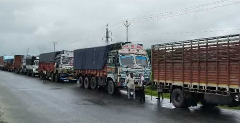 Assam: Moran Community Launches Indefinite Economic Blockade in Tinsukia, Demanding ST Status