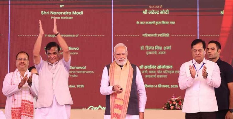Assam: PM Modi Inaugurates and Lays Foundation Stones for ₹6,500-Crore Projects in Darrang