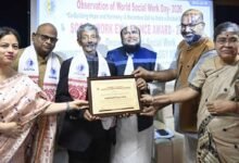 USTM Honours Hally War, Prasad Agnihotri