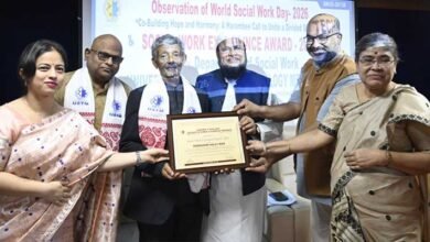 USTM Honours Hally War, Prasad Agnihotri