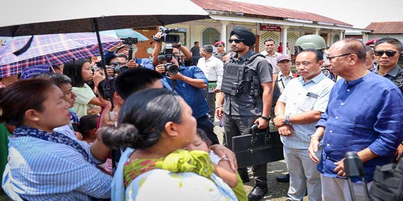 Manipur CM Visits Makhan Naga Village, Reviews Situation of Displaced Families